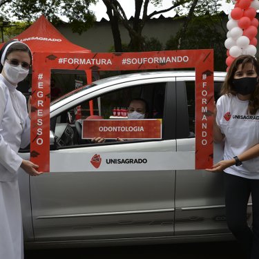 Formandos do UNISAGRADO participam de eventos exclusivos no m�s de Dezembro
