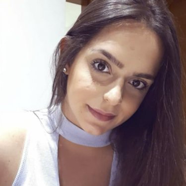 Egressa de Enfermagem � aprovada em 1� lugar na Sorri Bauru