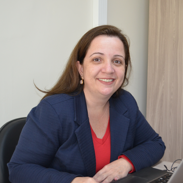 Conhe�a a nova Coordenadora Pedag�gica do UNISAGRADO