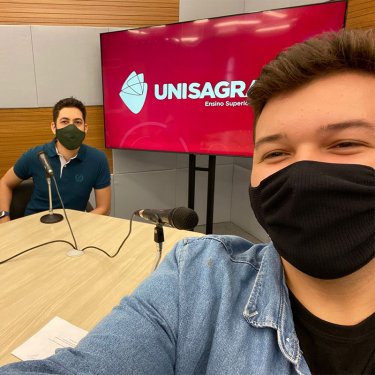 Feira das Profiss�es do UNISAGRADO contou com mais de 35 horas de conte�do e est� dispon�vel pelo YouTube