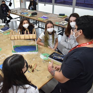 Col�gio S�o Jos� promove aulas no campus do UNISAGRADO