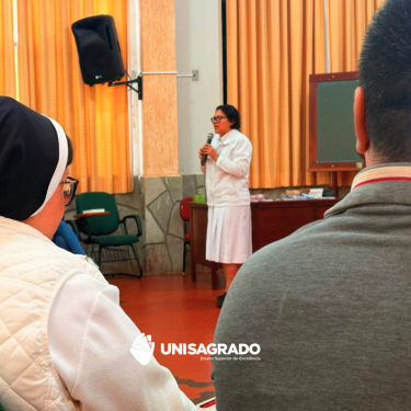 Lideran�as do UNISAGRADO participam de encontro de espiritualidade e forma��o