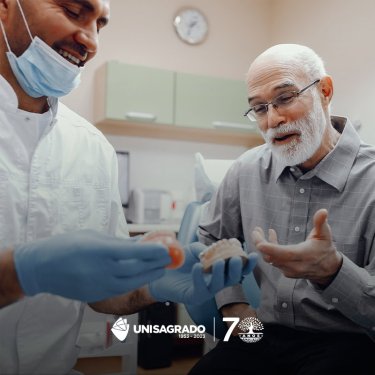 UNISAGRADO abre inscri��es para tratamento odontol�gico de Pr�tese Total (dentadura)