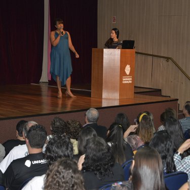 Comemora��o dos 25 anos do curso de Fisioterapia trouxe cursos e palestras