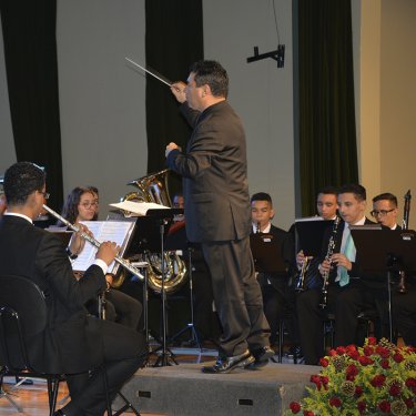 Sinfonia de Natal  trouxe Banda Sinf�nica de Bauru