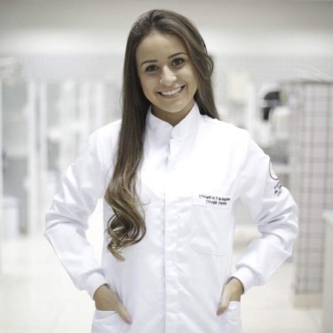 Egressa de Odontologia conquista aprova��o em Programa de Mestrado
