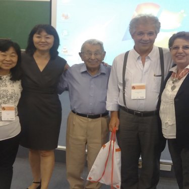 Professora da USC participou de Simp�sio de Data��o por M�todos F�sicos