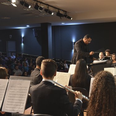 Banda Sinf�nica Municipal de Bauru realiza apresenta��o em comemora��o a Festa do Sagrado Cora��o de Jesus