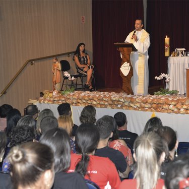 Missa celebrou S�o Jos� e dia do trabalho na USC