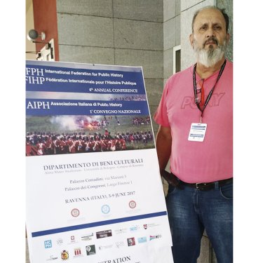Professor de Hist�ria participa de evento na It�lia