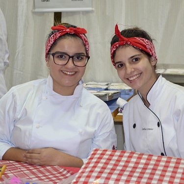 Comida artesanal ganha o p�blico na 10� Mostra Gastron�mica