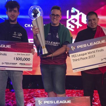 Estudante de Ci�ncia da Computa��o vence campeonato mundial de game de futebol