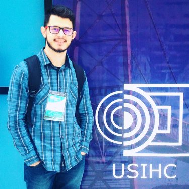 Estudante de Design participa de eventos da �rea