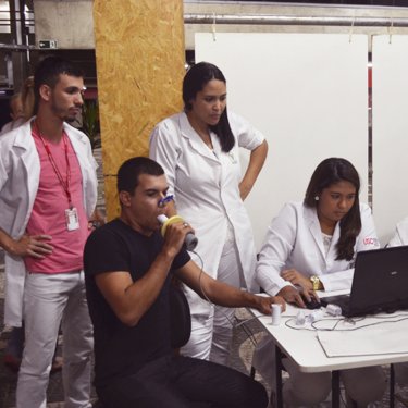 Fisioterapia e Enfermagem realizam Campanha Antitabagismo no dia 25 de maio