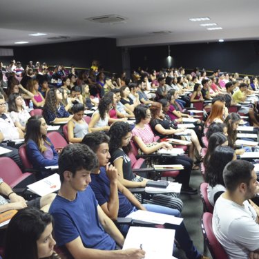Sucesso no 1� Aul�o Gabarita ENEM da USC