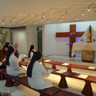 USC realizou Exposi��o e Adora��o ao Sant�ssimo Sacramento