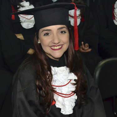 Egressa � aprovada em curso de Forma��o sobre Migra��o e Ref�gio