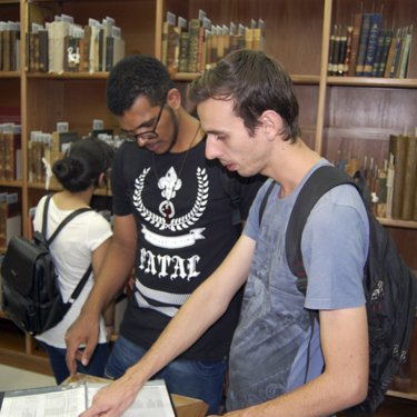 USC inaugura setor de Obras Raras e abre espa�o ao p�blico