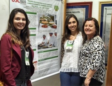 Estudantes e Professores da USC participaram da Jornada de Nutri��o da UNESP de Botucatu (JONUB)