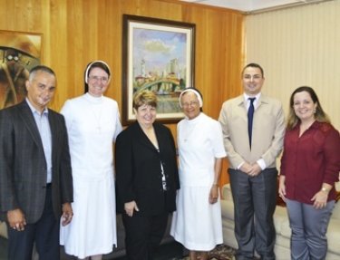 USC recebe visita de delega��o da King�s University do Canad�