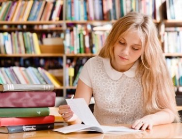Inscri��es abertas para a solicita��o das Provas de Sufici�ncia de Estudos em L�ngua Estrangeira &ndash; Ingl�s e Espanhol