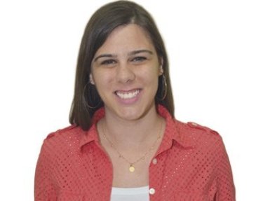 Egressa da USC � aprovada em aprimoramento no Lauro de Souza Lima