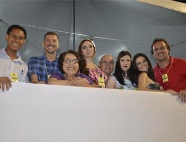 Professores da USC participaram do j�ri do carnaval bauruense