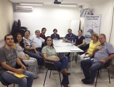 Professores da USC s�o recebidos por pesquisadores da Ag�ncia Paulista de Tecnologia dos Agroneg�cios de Bauru (APTA)