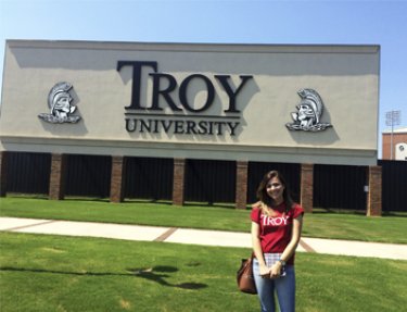 Estudante do curso de Administra��o da USC est� realizando interc�mbio nos Estados Unidos