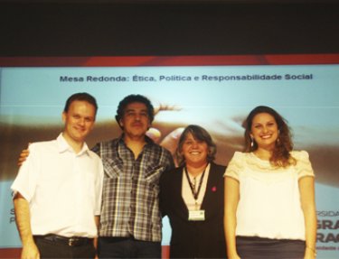 &ldquo;�tica, Pol�tica e Responsabilidade Social&rdquo; foi tema de mesa-redonda na USC