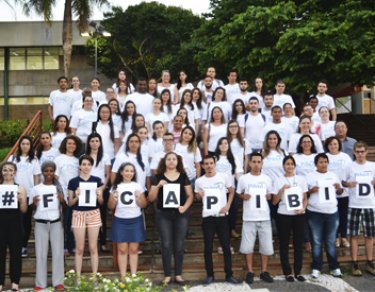 Concentra��o de estudantes bolsistas do PIBID