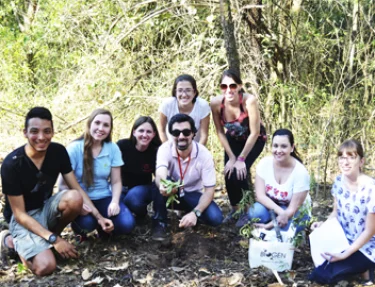 Grupo GEVA da USC promoveu a ao Plantando Sorrisos