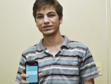 Estudante de Ci�ncia da Computa��o cria rede social para a USC