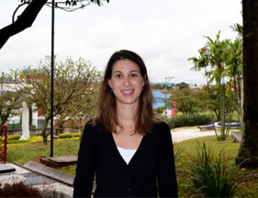 Professora do Programa de Mestrado em Fisioterapia da USC recebe pr�mio de melhor p�ster em congresso