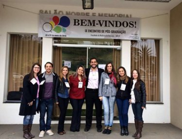 Estudantes da USC participam do 9� Encontro de P�s-Gradua��o da FMB