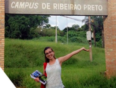 Egressa de Biomedicina da USC foi aprovada em Programa de Mestrado