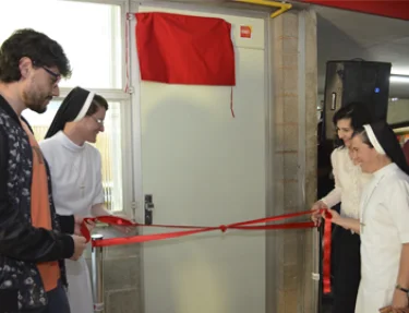 Laboratrio Farmcia Universitria  inaugurado na USC durante jornada do curso