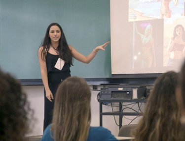 Estudante de Psicologia da USC apresentou trabalho em Congresso de Educa��o Sexual