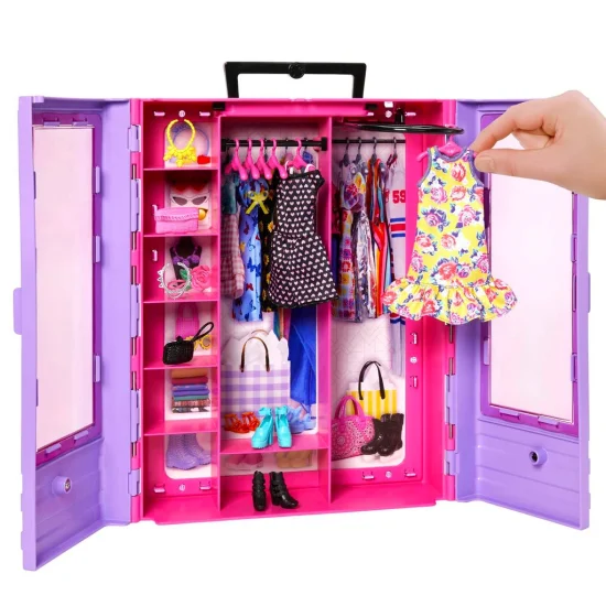 Boneca Barbie Fashion Novo Closet de Luxo - Mattel HLJ66