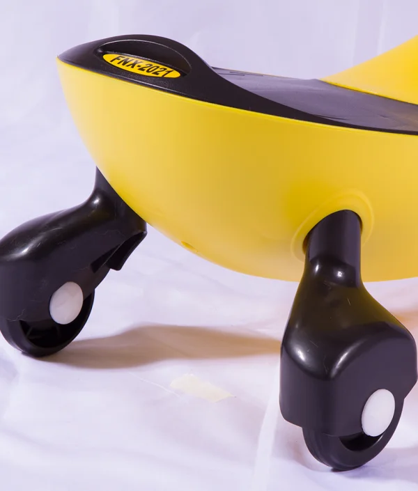 Gira Gira Car Amarelo - Fenix Brinquedos