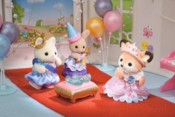 Conjunto Sylvanian Families Princesas do Jardim da Infância