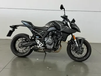 SUZUKI GSX 8S - Foto