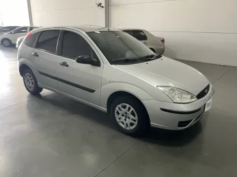 FORD Focus Hatch 1.6 16V 4P SE FLEX - Foto