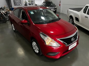 NISSAN Versa Sedan 1.6 16V 4P FLEX SV - Foto