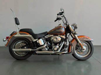 HARLEY DAVIDSON Softail Heritage Classic 1600 - Foto