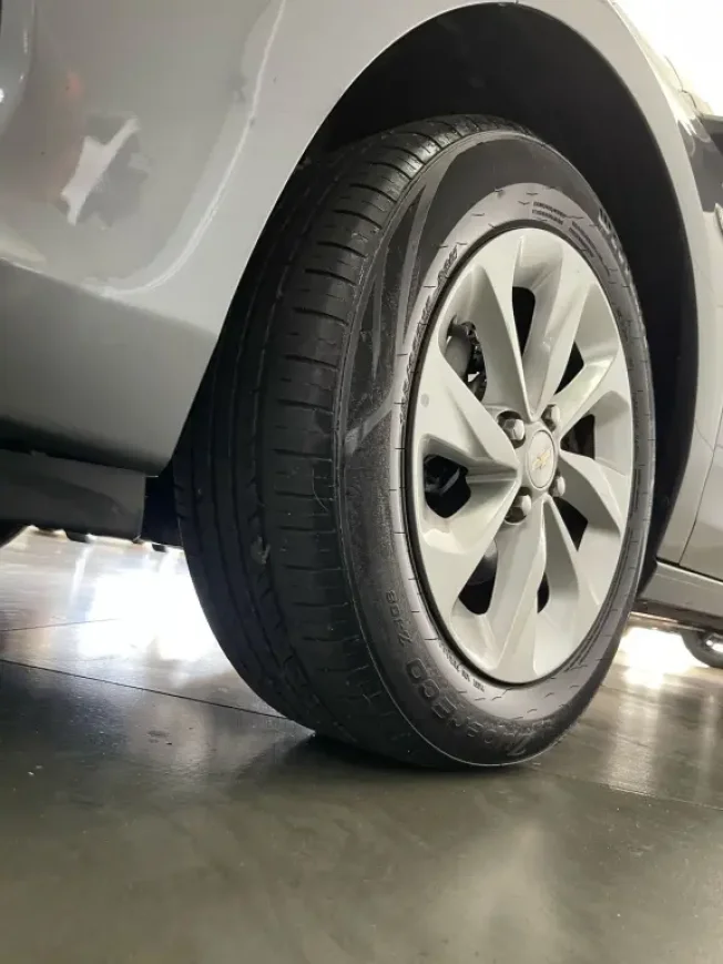 CHEVROLET Onix Hatch 1.0 4P FLEX LT TURBO AUTOMTICO