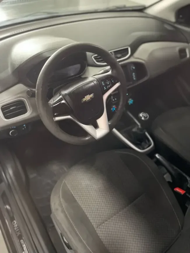 CHEVROLET Onix Hatch 1.0 12V 4P FLEX LT