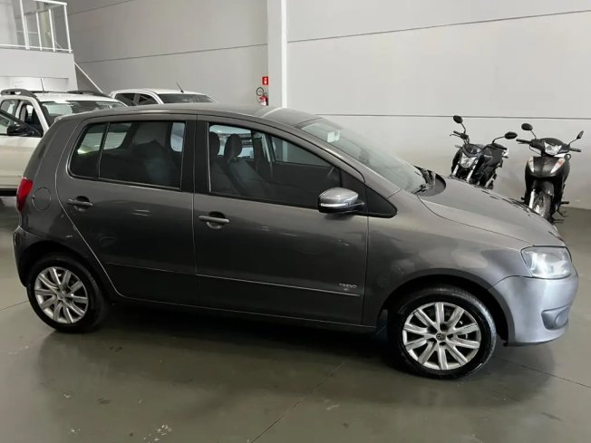 VOLKSWAGEN Fox 1.6 4P FLEX