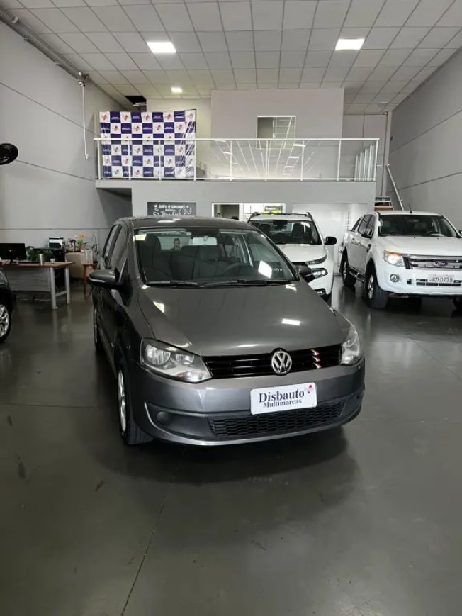 VOLKSWAGEN Fox 1.6 4P FLEX