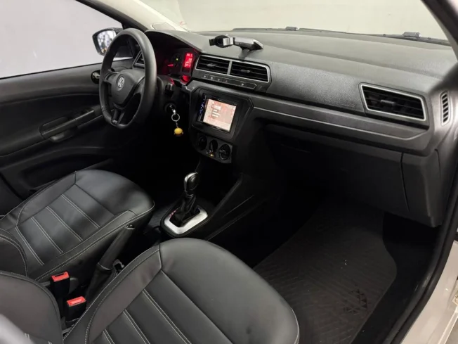 VOLKSWAGEN Voyage 1.6 4P FLEX MSI AUTOM�TICO